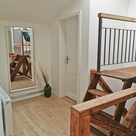 Apartment No 14 *